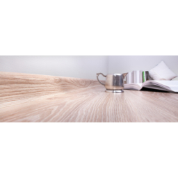 IZZI 762 Sockelleiste 2.5M