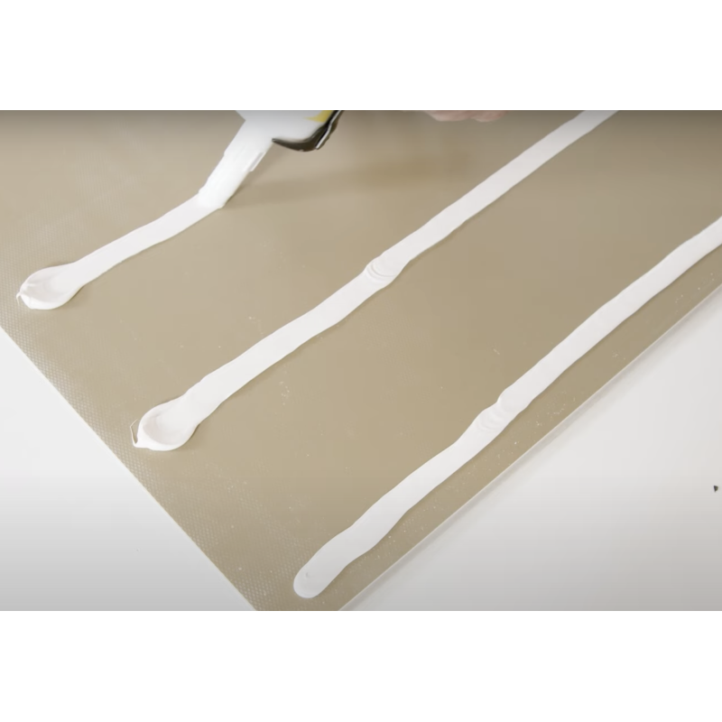 Universaalne montaažiliim 290 ml