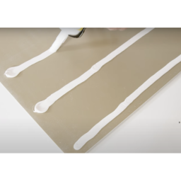 Universaalne montaažiliim 290 ml