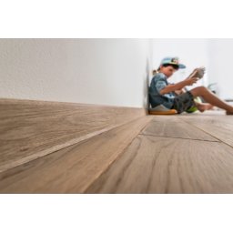 Capac/terminatie plinta ESQUERO DUO 656